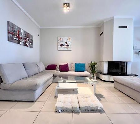 Central Apartment In Quiet Neighborhood Near Sandy Beach Chania  Ngoại thất bức ảnh